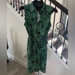 NWOT - Never worn Tommy Hilfiger dark navy blue and Green Paisley Skirt